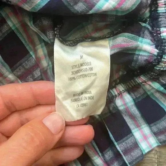 🌸4/$30🌸✨🆕denver Hayes🆕✨ | Blue paid sleeveless button down - Picture 7 of 8